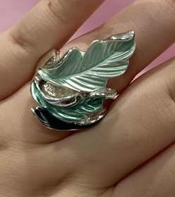 Bague réglable feuille verte