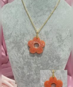 Collier fleur orange pailettes
