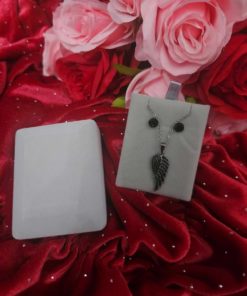 Bo strass collier ailes noir strass