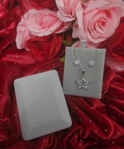 Bo et collier etoile argenté