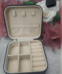 Boîte a bijoux de transport noir